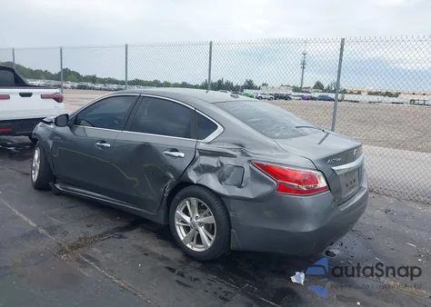 2015 Nissan Altima 2.5 Sl from USA, damaged, VIN 1N4AL3AP0FN399213